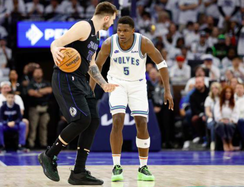 雨水让球场 雨水让球场